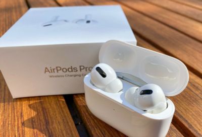 AirpodsPro( Apple )