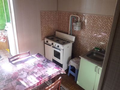 Сдается 2 комнатная стундентам возле Пединститута Чирчик