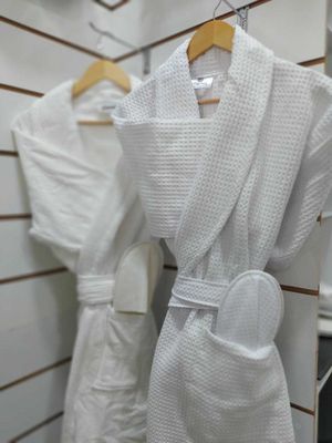 Махровые банные халаты для гостиниц, СПА и дома
