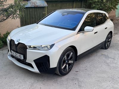 BMW IX 2022 / 8тыс км