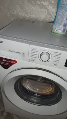 LG СТИРАЛЬНАЯ МАШИНА 6 КГ ИНВЕРТОР. Все функции работает.