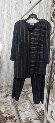 Брючный костюм женский