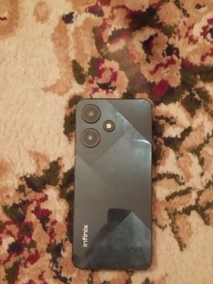 hot 30i Infinix hod 30i 128 xotira holati yaxshi 550min kelis