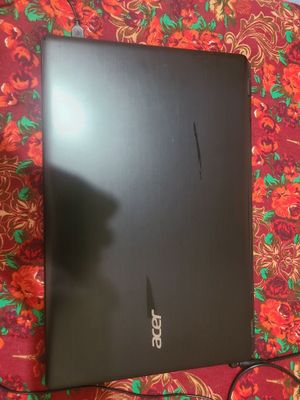 Продаю ACER ноутбук