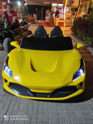 Bolalar avto mashinasi sotiladi Ferrari