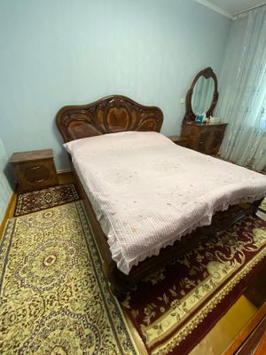 Divan tumbasi bilan