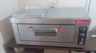 Печ духовка на 220v.