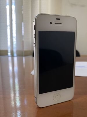 Iphone 4 legenda 64 GB