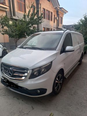 Mercedes benz v klase