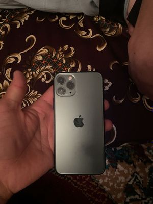 Iphone 11 pro 64 emkost 76 KHA