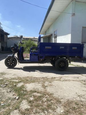 Muraviy bonvi sotiladi