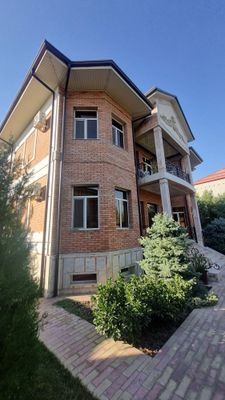 Амир Тимур махалля. Продаётся участок 13 соток Фасад 40 метров
