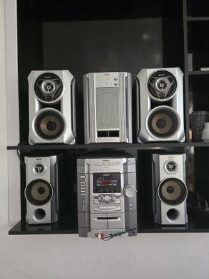 Музыкальные Центры Sony