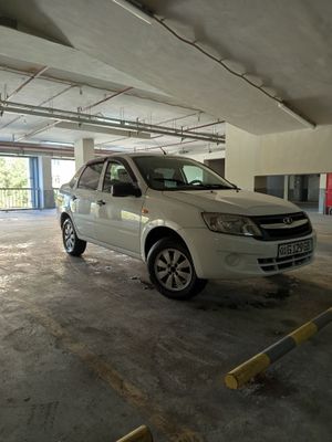 Продам срочно ладу гранту с кондиционером