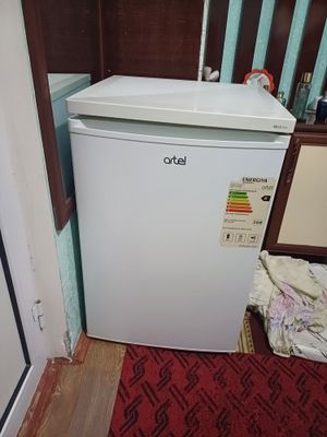 Холодильник Артел