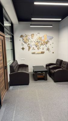 Сдается офисное помещение в бизнес-центре, 77,72 м²