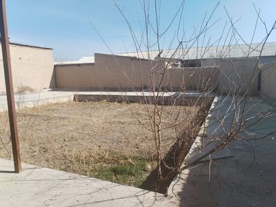 Kumushkonda uy sotiladi