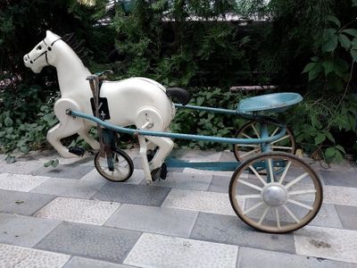Антикварная советская игрушка лошадка