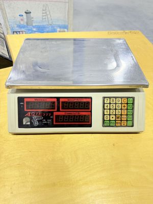 Продаются Весы aqte 777