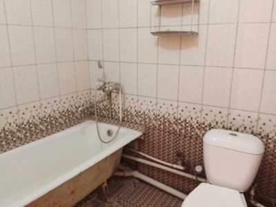 2-xanali kvartira satiladi.