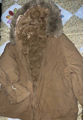 Kurtkalar sotiladi razmer 1) 2XL  2) XL 3)XL