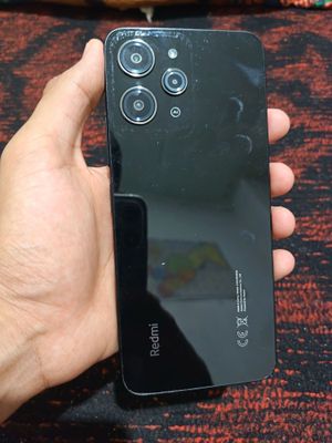 Redmi 12 sotiladi