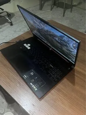 ASUS TUF FX517Z - i7