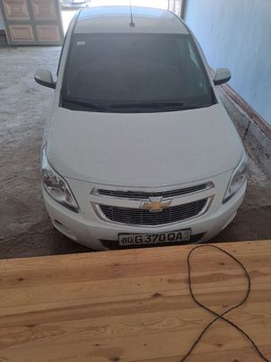 Chevrolet cobalt sotiladi holati ideal tez va arzon narxda sotiladi