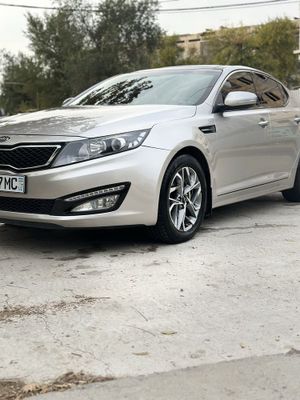 Kia optima 2012 год