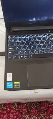 Игровой ноутбук Lenovo