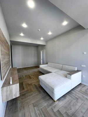 Аренда офисных помещений Мирзо Улугбек! Первая линия 40м2-70м2