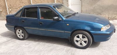 Nexia 2004 сотилади