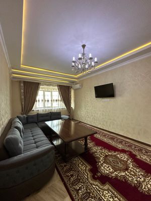 Kvartira sotiladi, Samarqand shahar markazidan!