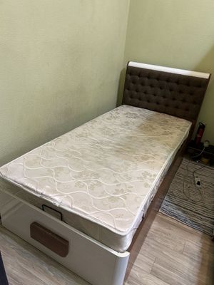 Кровать односпальная