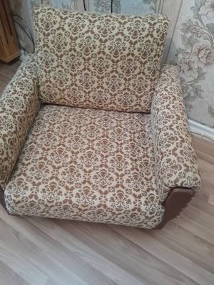 Продается кресло мягкое