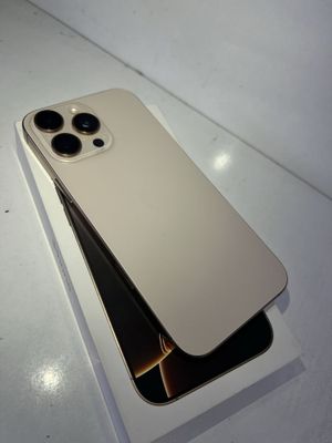 Продам IPhone 16 про 256gb bat 100% 84 sik