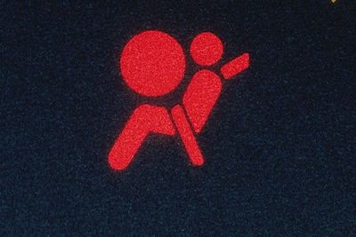 airbag oshibka chiroqni ŏchirish hizmati
