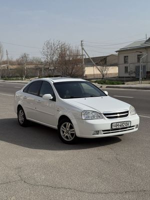 Lacetti 1.8 avtomat, 2011 yil probeg 155.000 km