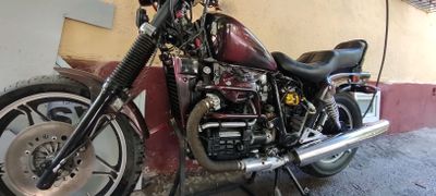 Продается мотоцикл Honda cx400