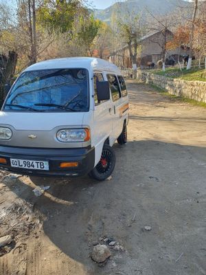 2010 yil motori kam kam moy yeydi kalsavat qisabuladi 4200$ kelishamiz