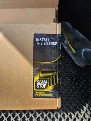 Универсальный доводчик дверей автомобилей SLAMSTOP