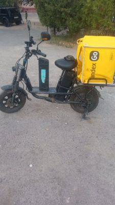 Elektroskutir Monstr