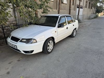 Nexia 2 2010 yil sons