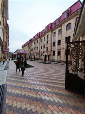 Zamona restorani betonka yolli yuzidi dom