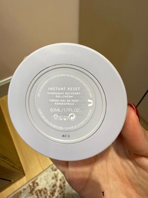 Оригинал ночной крем Fenty Skin продукция Rihanni