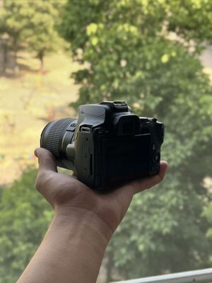 Canon 250D kamera
