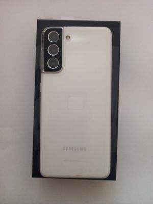 Samsung s21 5G xolati yangi zur turubdi