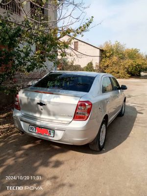 Qobilt 2013 y yurgani xalol 175000 km radnoy metan bo 3 pazitsiya