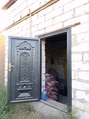 Uchastka sotiladi
