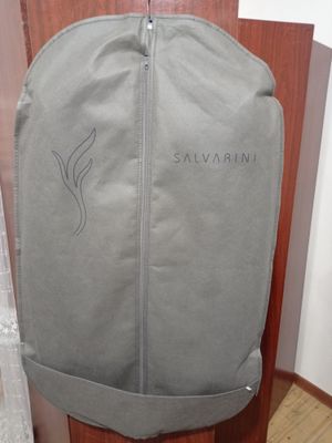 Kostyum shim yangi